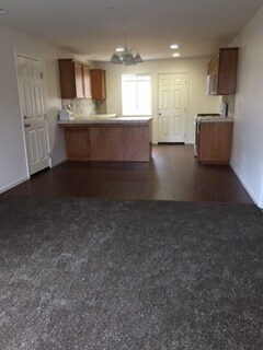 Building Photo - Lark Duplex
