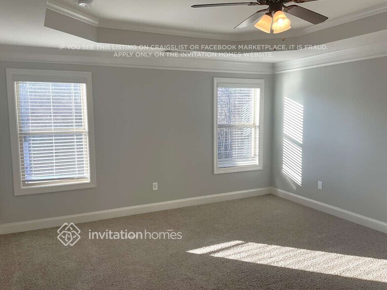 Building Photo - 565 Amaranth Trail