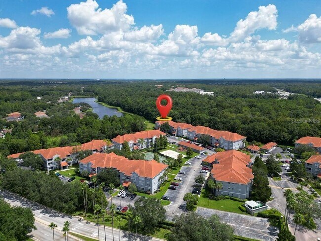 Building Photo - 18001 Richmond Pl Dr
