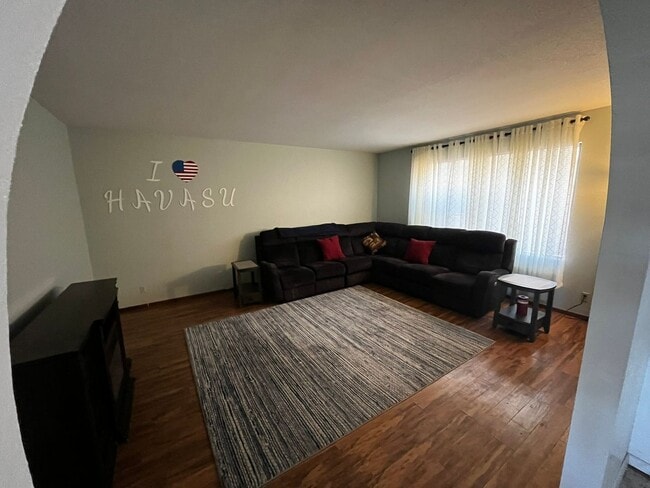 Building Photo - Home for Rent