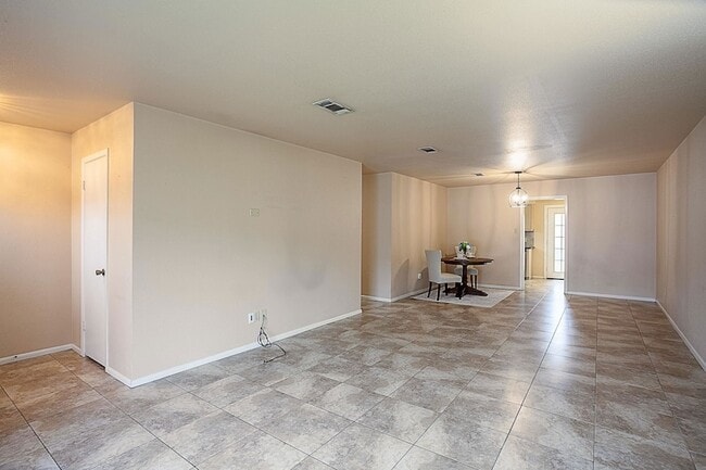 Building Photo - 5874 Meadow Way