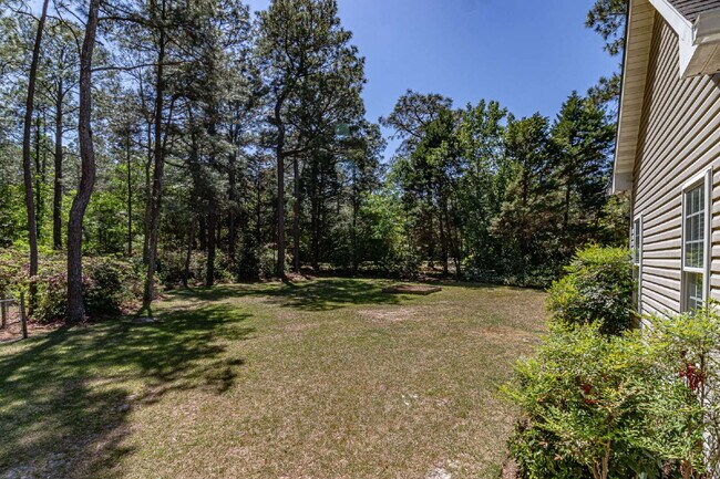 Building Photo - Stunning & Spacious Home in Walnut Hill! 4 Bedrooms | 4 Bathrooms w/ Lawn Care and Trash Service ...