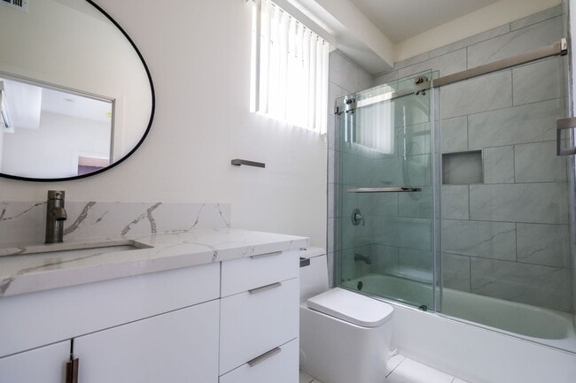 Building Photo - 2821 Virginia Rd