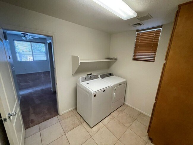 Building Photo - 5298 Caprock Canyon Ave
