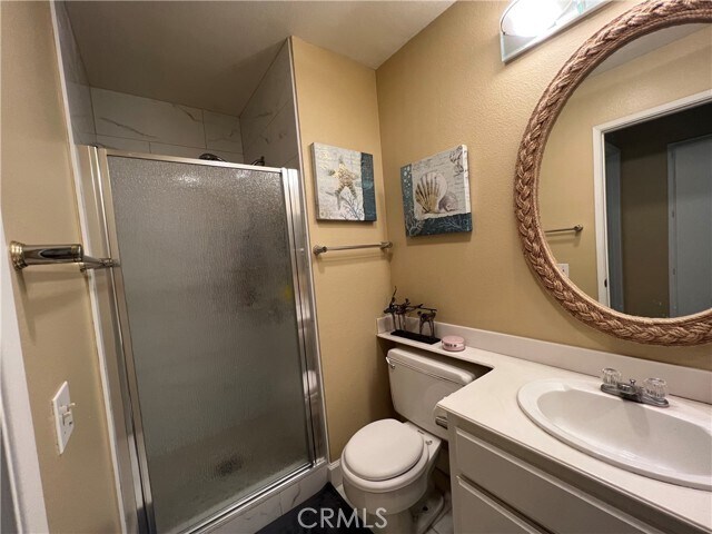 Building Photo - 5 Coldstream