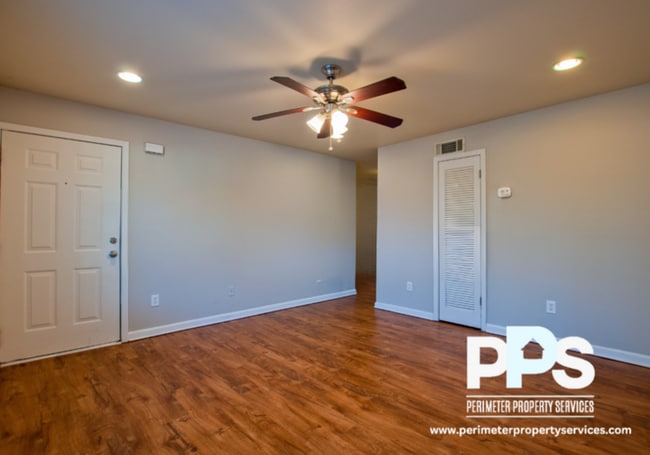 Building Photo - 2145 Bolton Rd NW