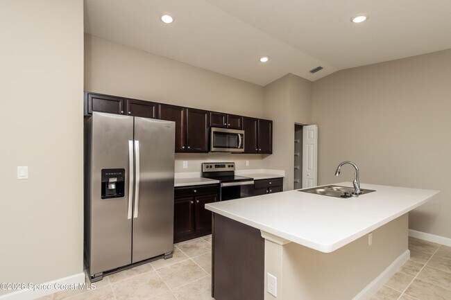 Building Photo - 497 Schenley St SW