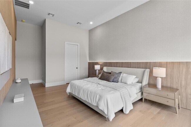 Building Photo - 16809 Bolsena Dr