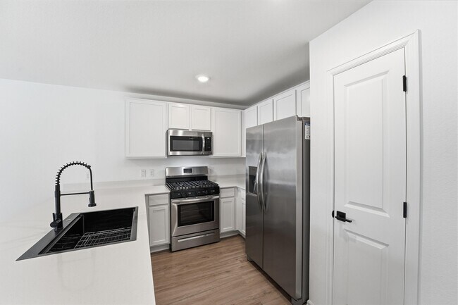 Building Photo - 22238 Palladium Dr