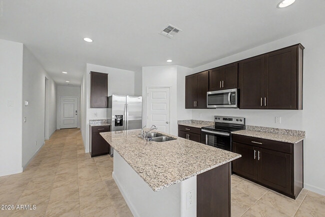 Building Photo - 5457 E Cinder Ln