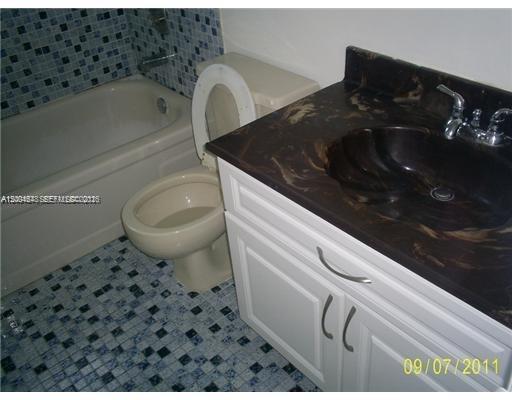 Building Photo - 8600 SW 133rd Avenue Rd