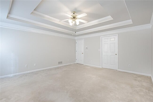 Building Photo - 1346 Parkview Ln NW