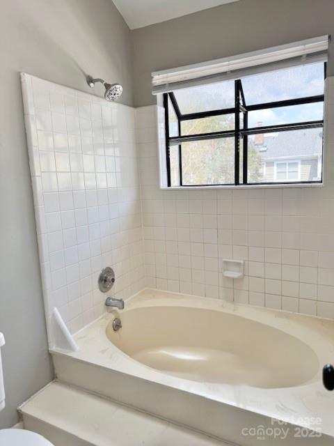 Building Photo - 8216 Legare Ct