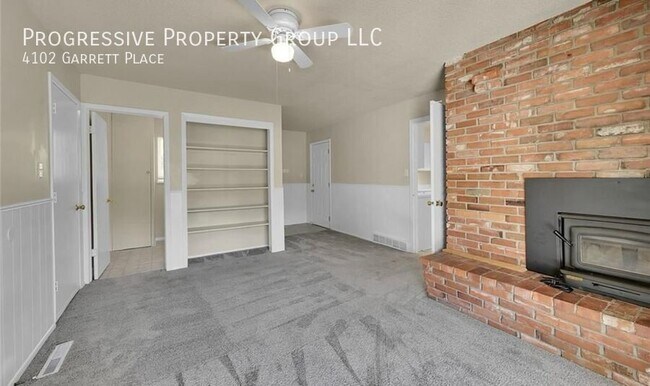 Building Photo - 4102 Garrett Pl