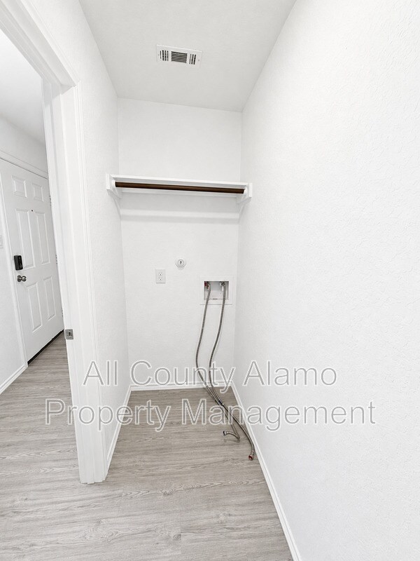 Building Photo - 9258 Honey Mesquite