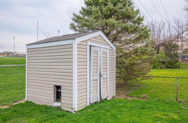 Building Photo - 5726 Countrie View Ct