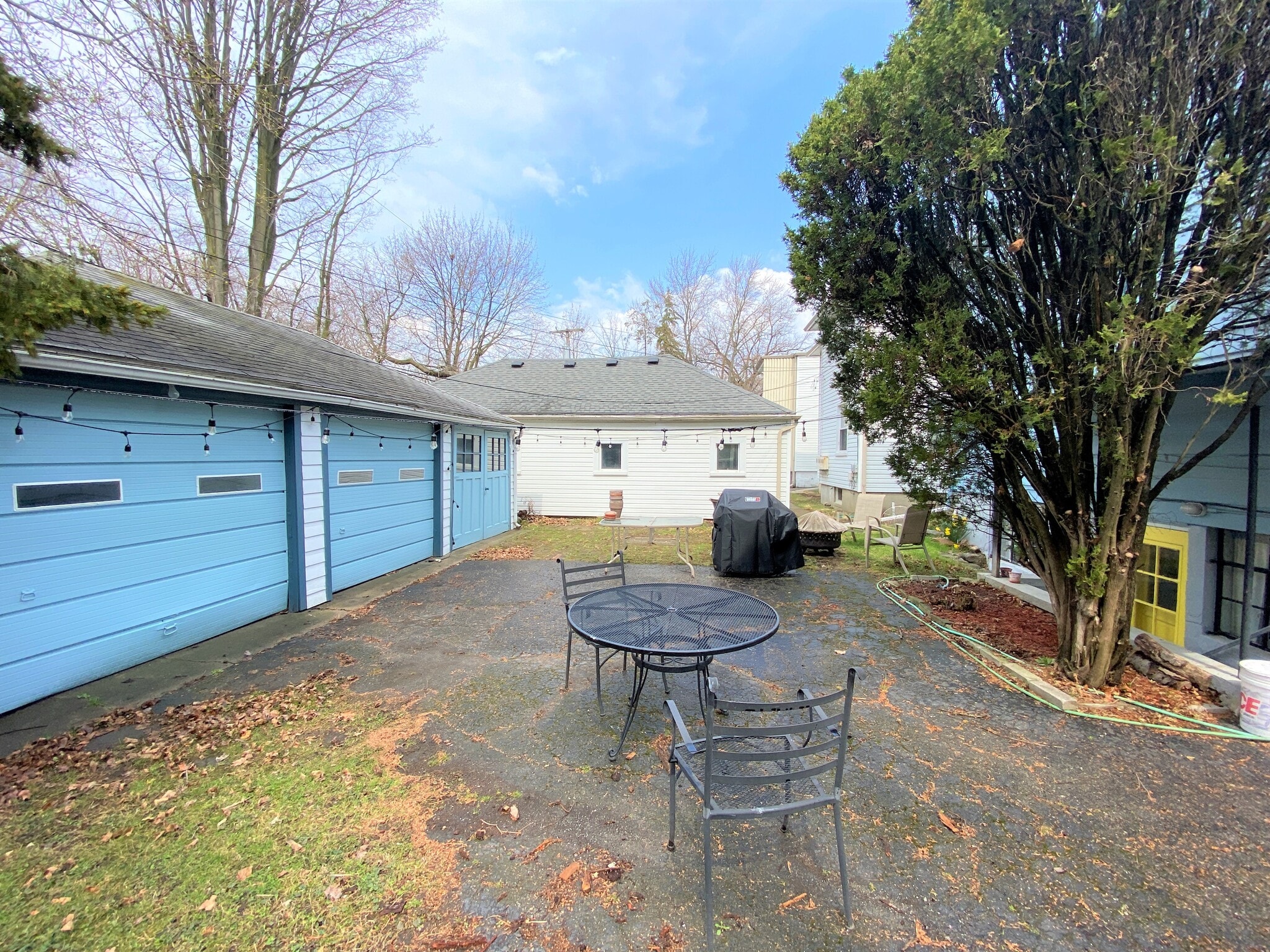 Shared Patio and Storage - 1614 Ferndale Pl