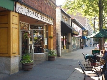 Building Photo - 6 Chatham St