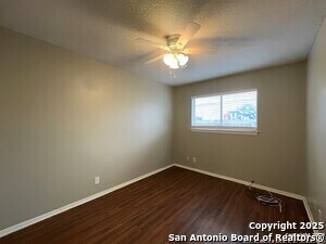 Building Photo - 311 E San Antonio Ave