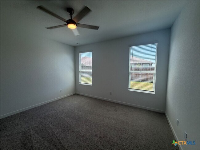 Building Photo - 8908 San Carlos