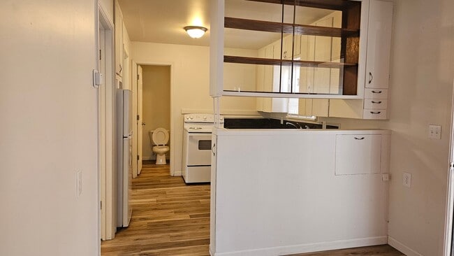 Building Photo - Jean Street 4 Plex