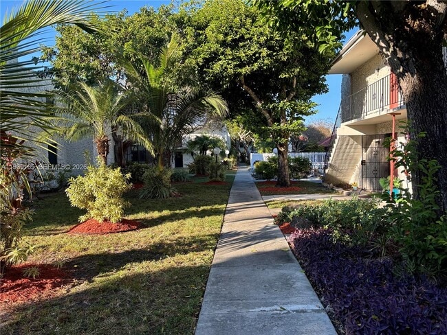 Building Photo - 8701 SW 141st St