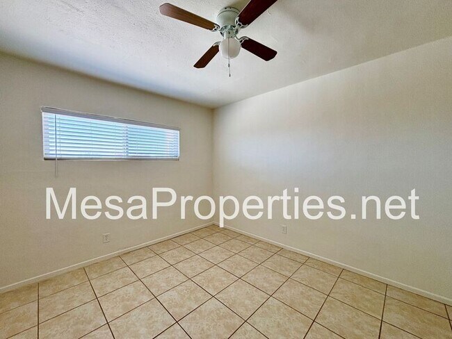 Building Photo - 26650 Josma Rd