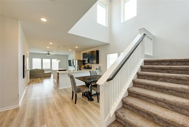 Building Photo - 20951 New Proper Dr