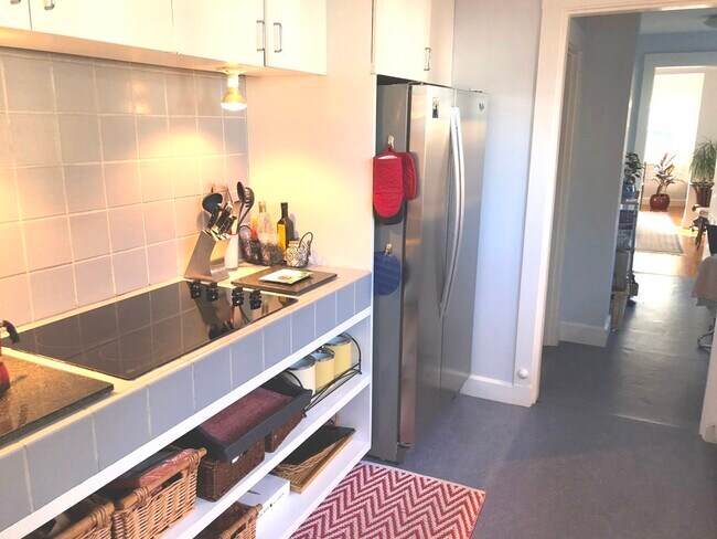 Building Photo - 6 Wyman Rd