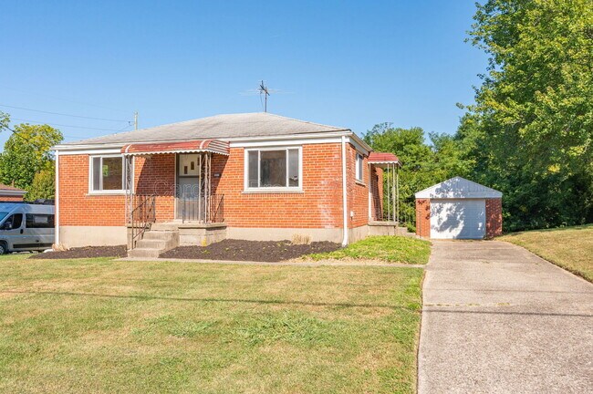 Building Photo - 4057 Lee Ct