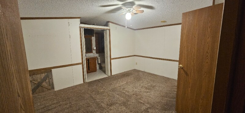 Building Photo - 404 N Washington St