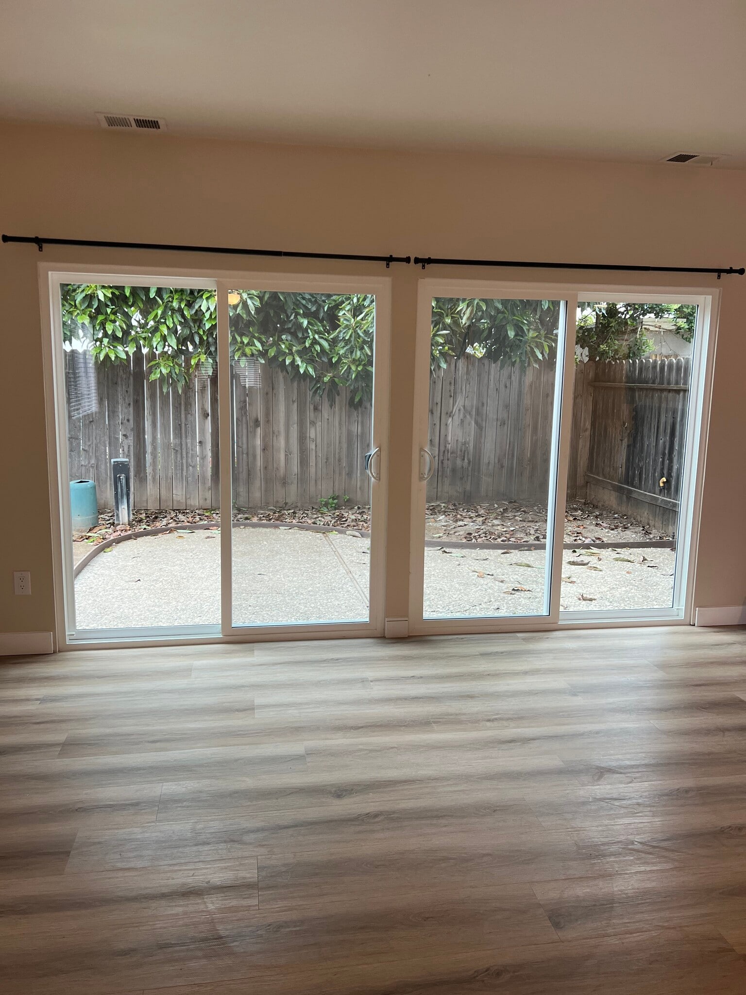 Building Photo - 678 Ferrara Way