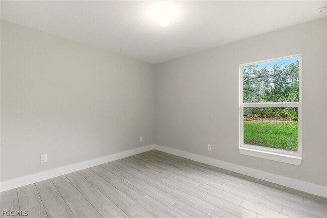 Building Photo - 2502 64th St W