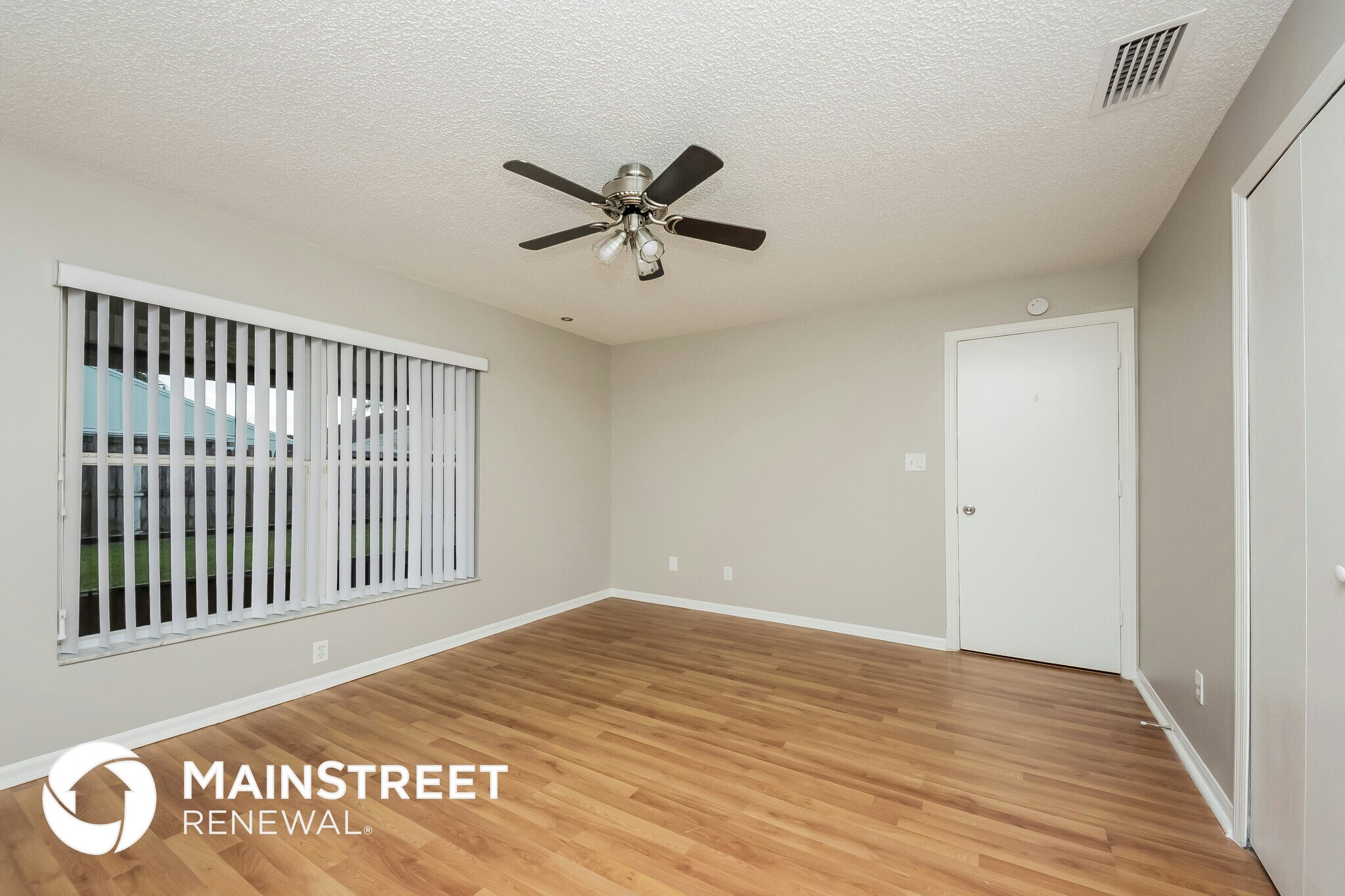 Building Photo - 2739 Woodruff Dr