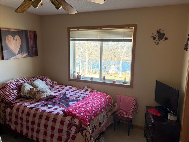 Building Photo - 20245 Ann River Dr