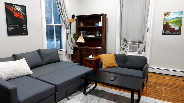 Building Photo - 180 Bowen St