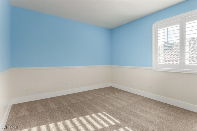 Building Photo - 264 Pointe Ranier Ave