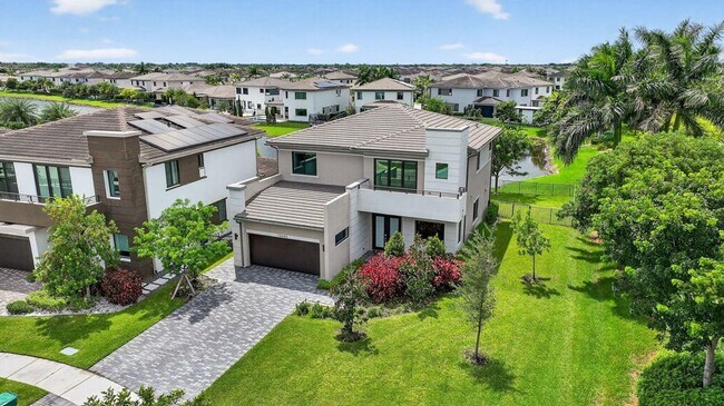 Building Photo - 10990 Oceano Wy