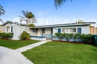 Building Photo - 8954 SW 53rd St