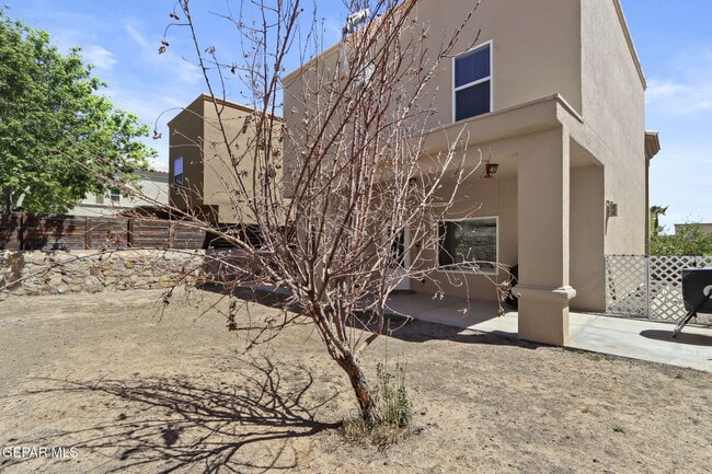 Building Photo - 11621 St Martin Way