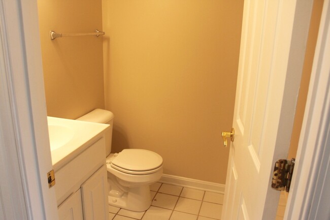 Building Photo - 1218 Wordsworth Ct