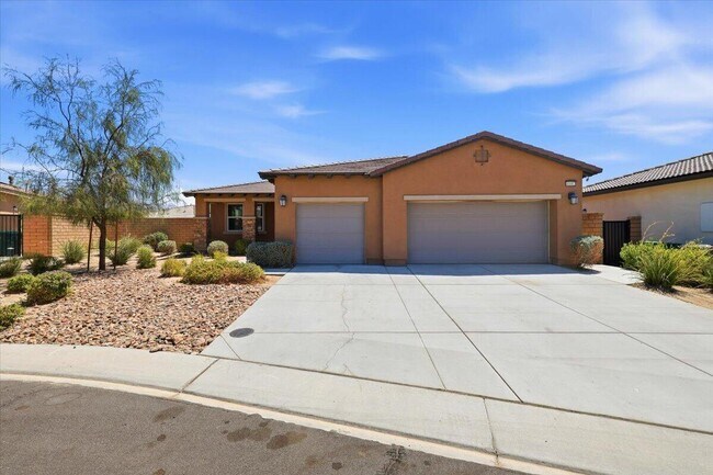 Building Photo - 40082 Catania Ct