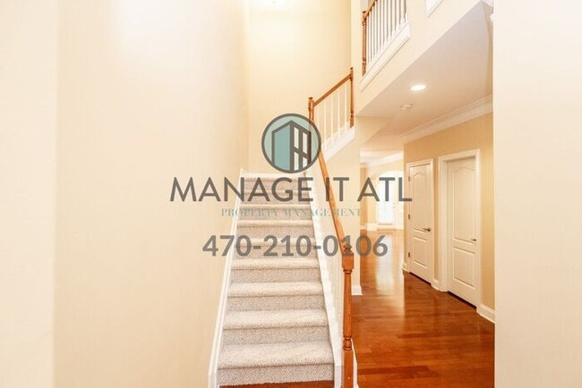 Building Photo - 3 Bedroom Townhome for Rent- Peachtree Ridge School District!