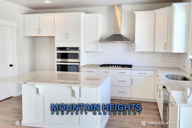Building Photo - 2234 W Northridge Dr