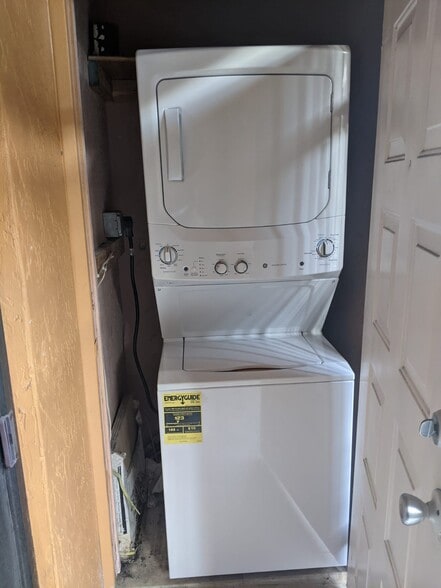 New Washer Dryer 3 months old - 6081 W 24th Ave