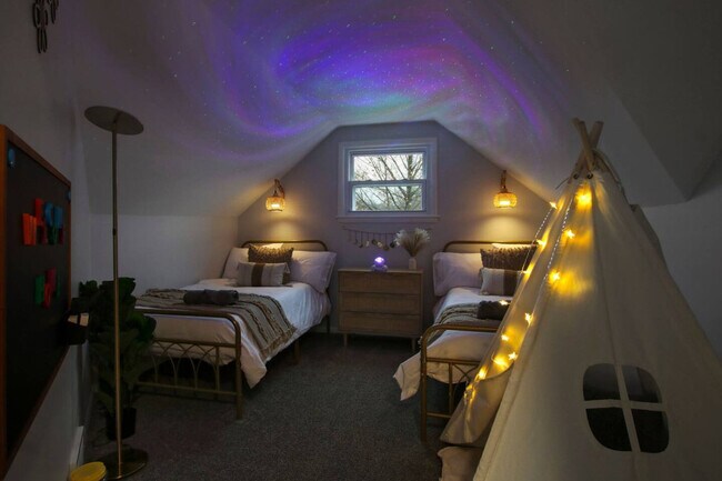 Building Photo - 1104 Elizabeth St