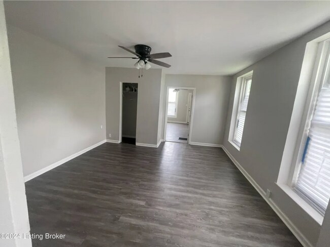 Building Photo - 1005 Dixie Hwy