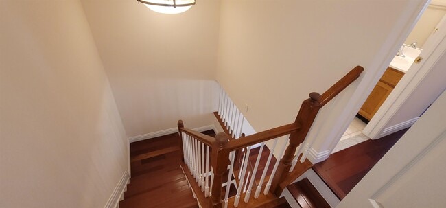 Building Photo - 9 McMartin Ct