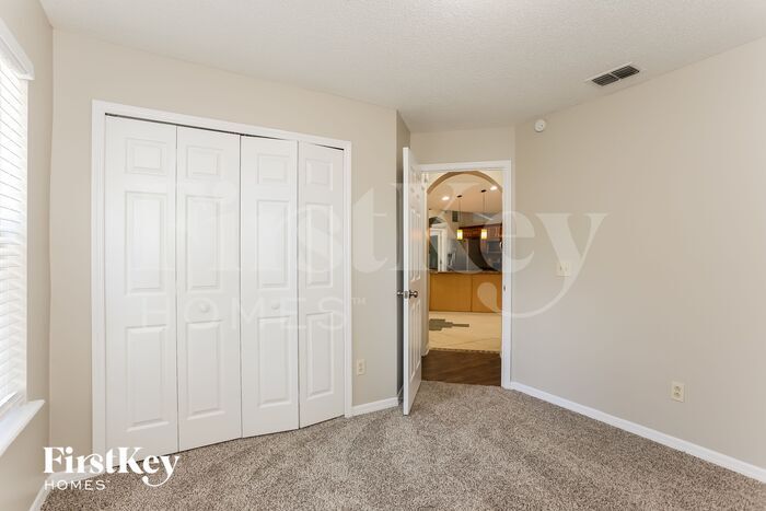 Building Photo - 12519 Willoughby Ln