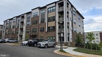 Building Photo - 46294 Mount Milstead Ter